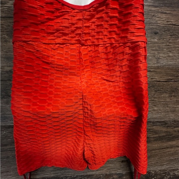 Qiaoya Textured Bright Red Romper Bodysuit NWT Women’s Size S/M - Picture 10 of 10